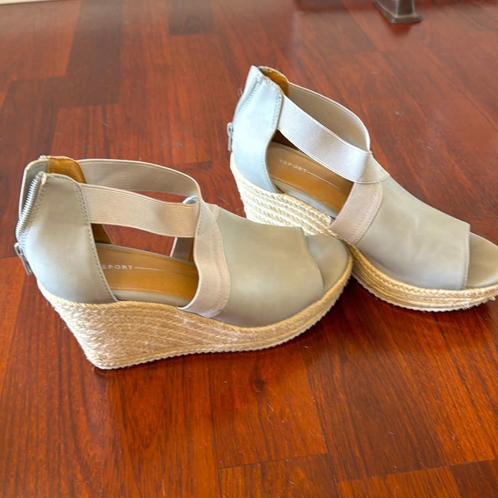 Report clog sandals
